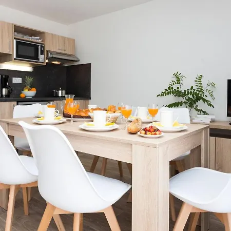Beautiful House With Dishwasher, On A Special Peninsula *
